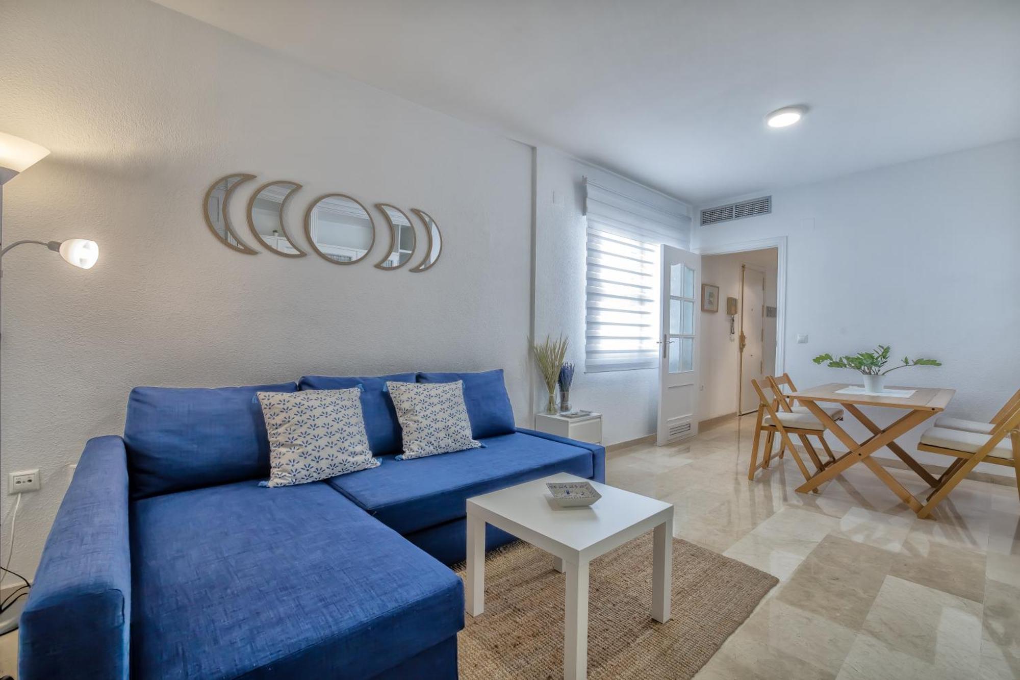 Las Azucenas De Conchaa- Parking Privado Gratuito Cordoba Luaran gambar