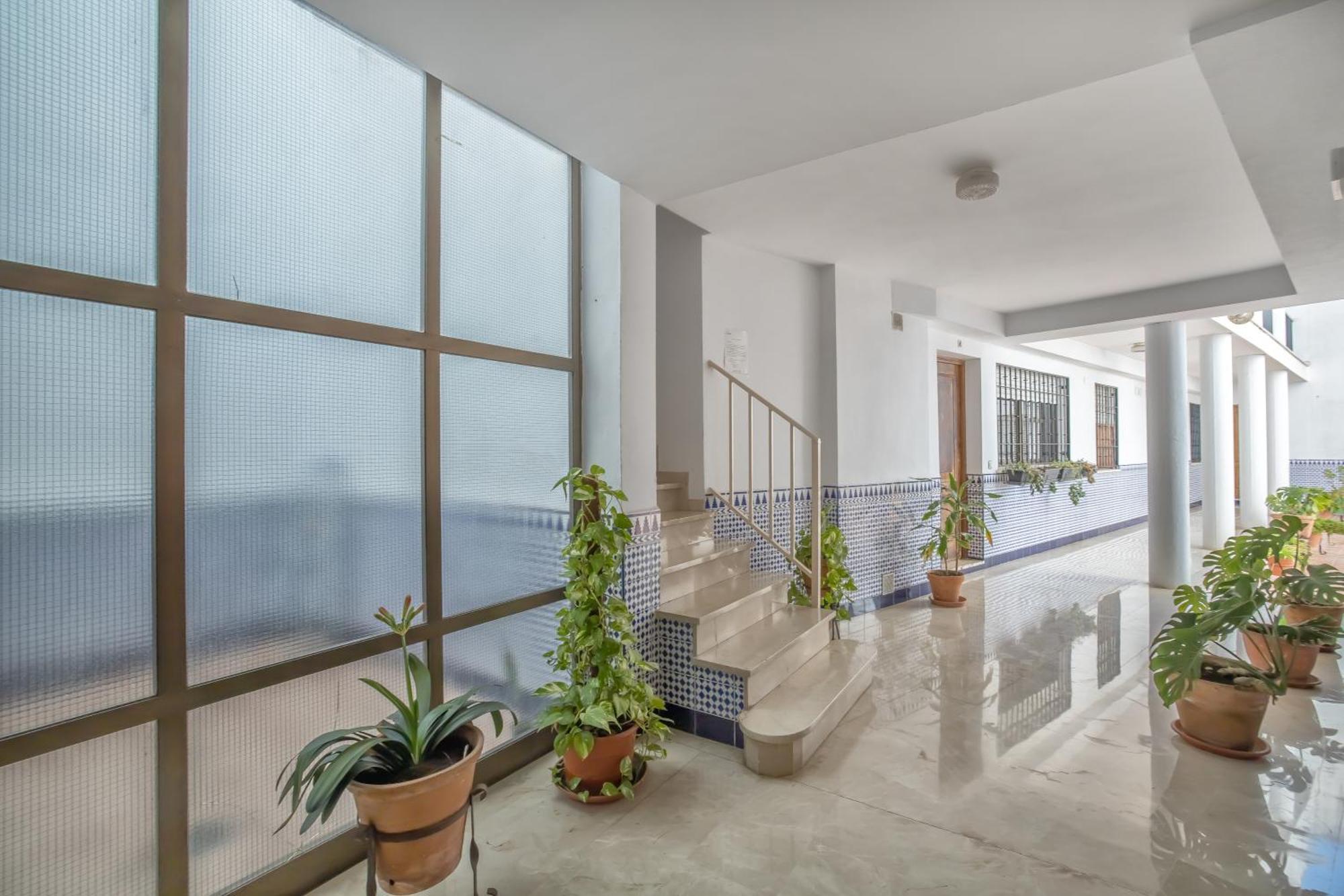 Las Azucenas De Conchaa- Parking Privado Gratuito Cordoba Luaran gambar